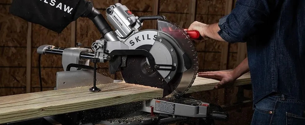SKIL SPT88-01 12″ Worm Drive Dual Bevel Sliding Miter Saw