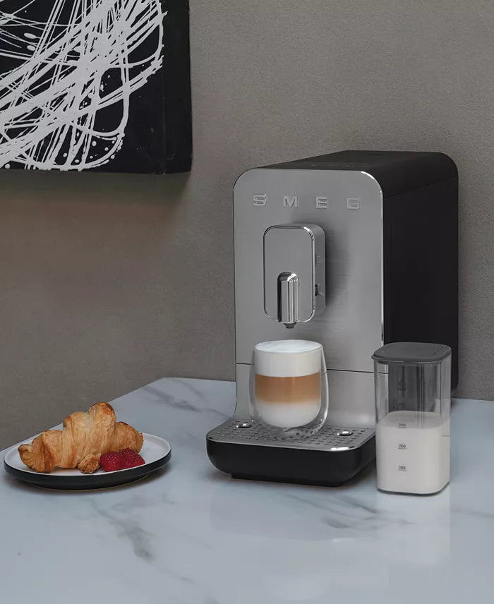 Smeg Bean to Cup Coffee Machine BCC13EGMUK