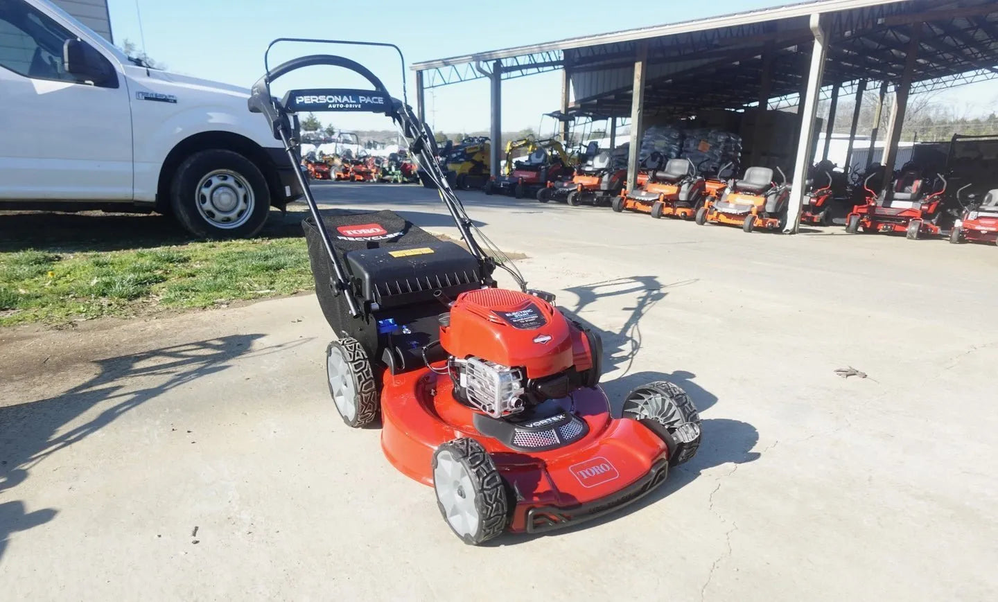 Toro 22 in. Recycler SmartStow Electric Lawn Mower