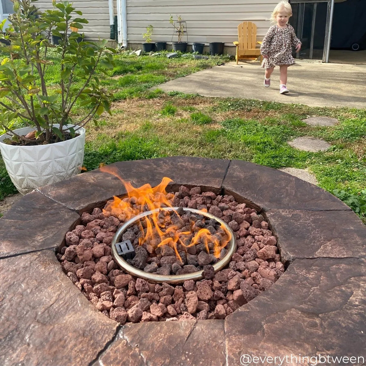Red Barrel Studio Kimily Propane Outdoor Fire Pit