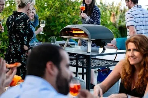 Ooni Koda 16 Natural Gas Pizza Oven – 28mbar Natural Gas Outdoor Oven, Makes 16 Inch Pizzas