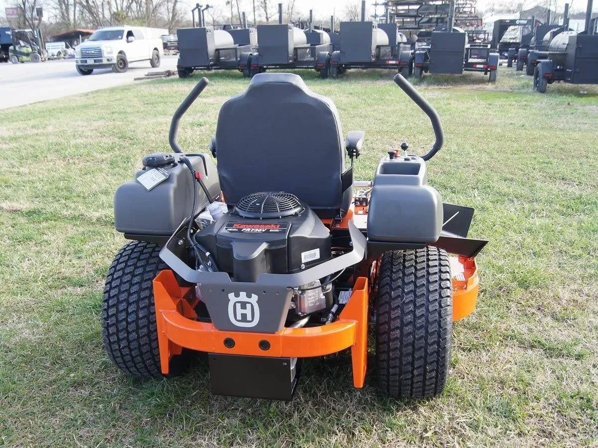 Husqvarna MZ61 61″ Zero Turn Lawn Mower 24HP KAW (Scratch and Dent)
